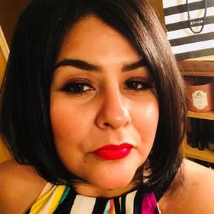 Meet your Posher, Myra